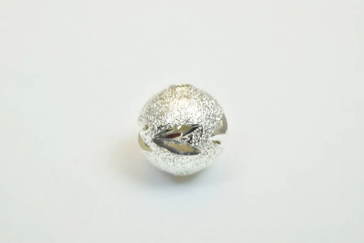 100 PCs Silver Plated Carved Round Beads 6mm/8mm/10mm Diamond Cut