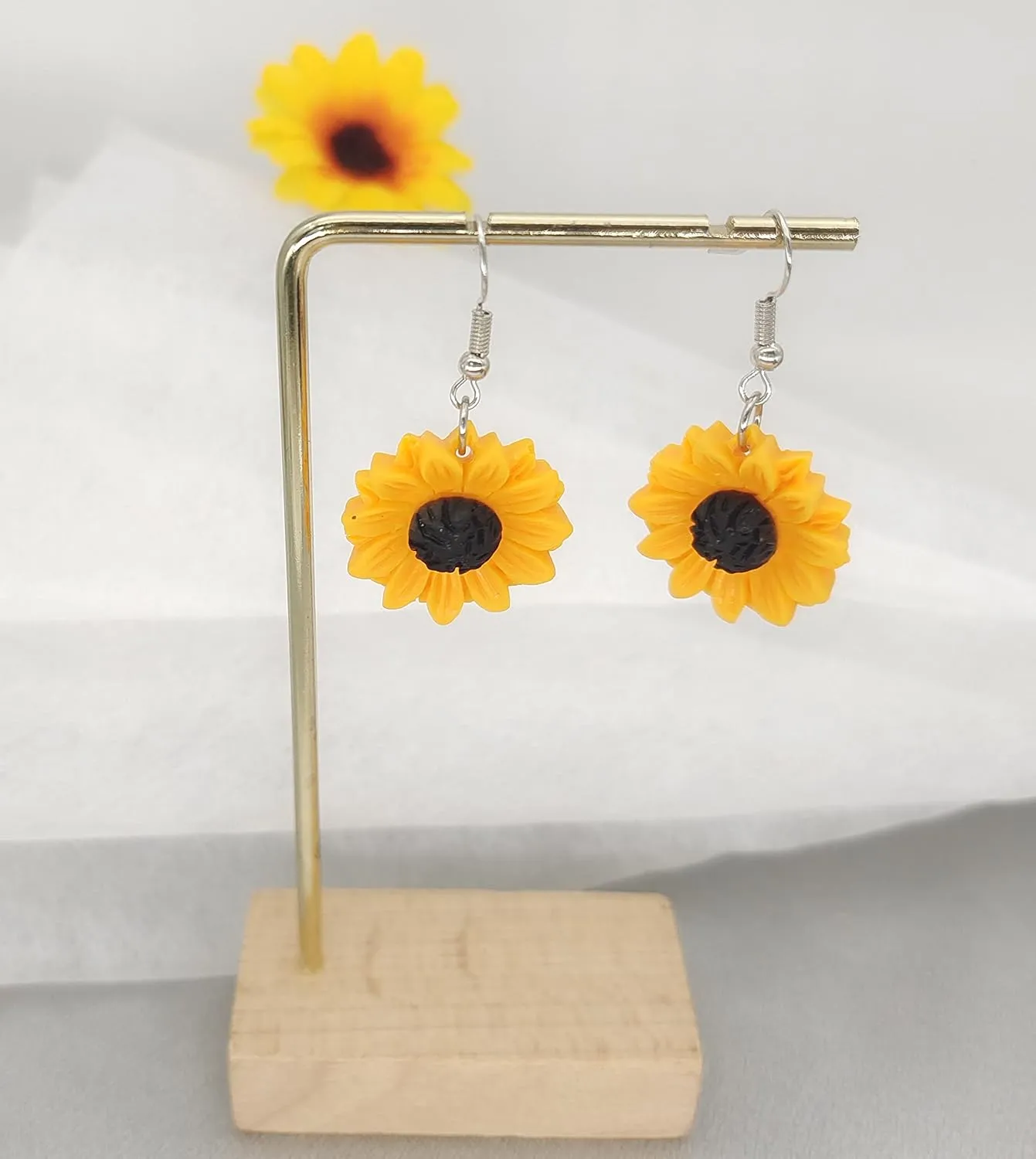 Daisy Sunflower Earrings for Women Handmade Resin Sunflower Dangle Earrings
