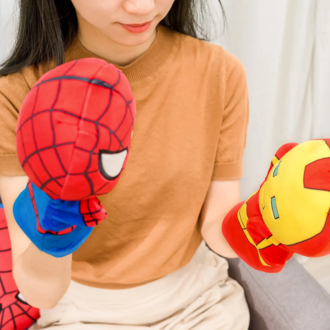 MINISO x Marvel - Small Hand Puppet
